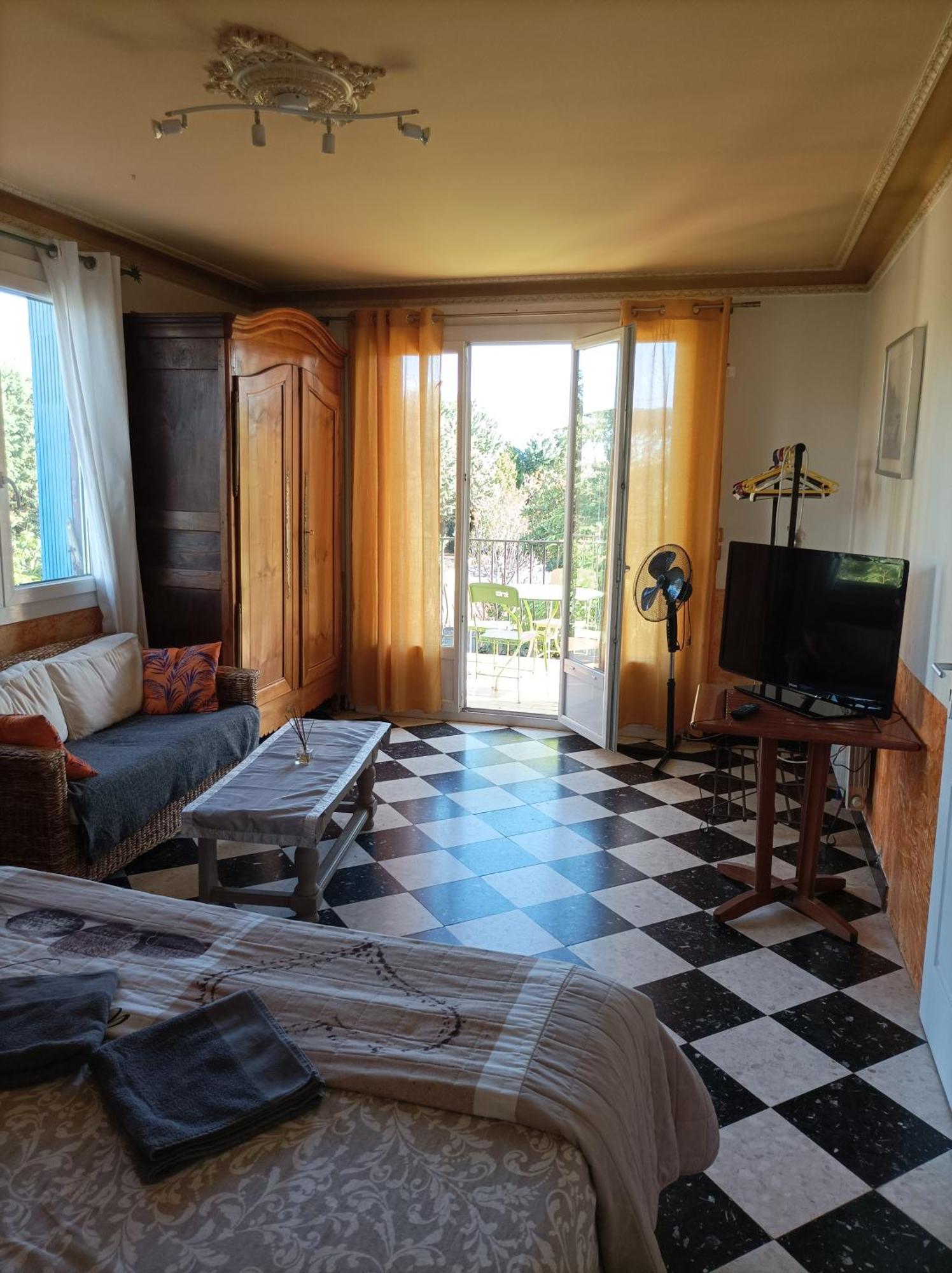 Chambre D'Hotes Les Garrigues Пьолан Экстерьер фото